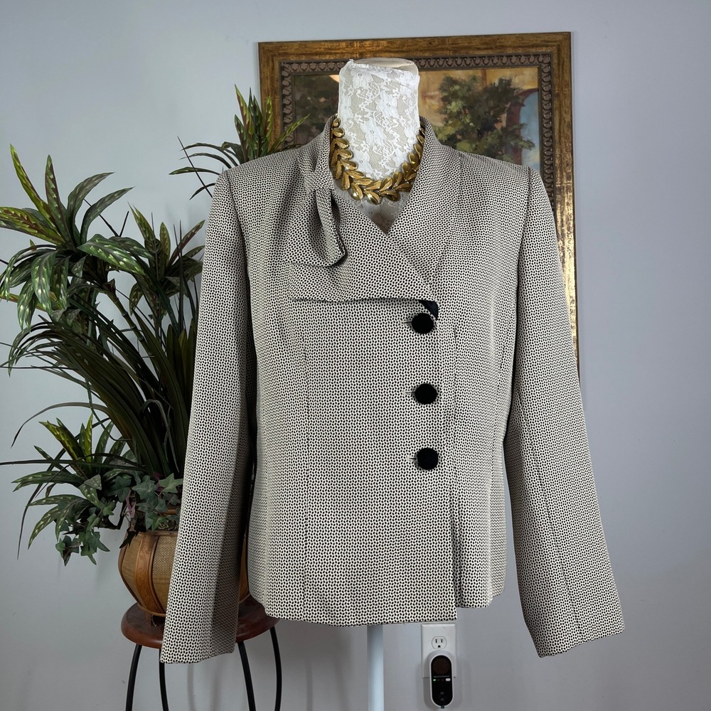 Suit Studio Blazer Women 12 Cream Black Polyester Asymmetrical Bow Professional